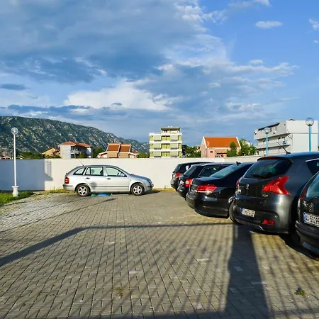 Mesdheu 3* Velipojë